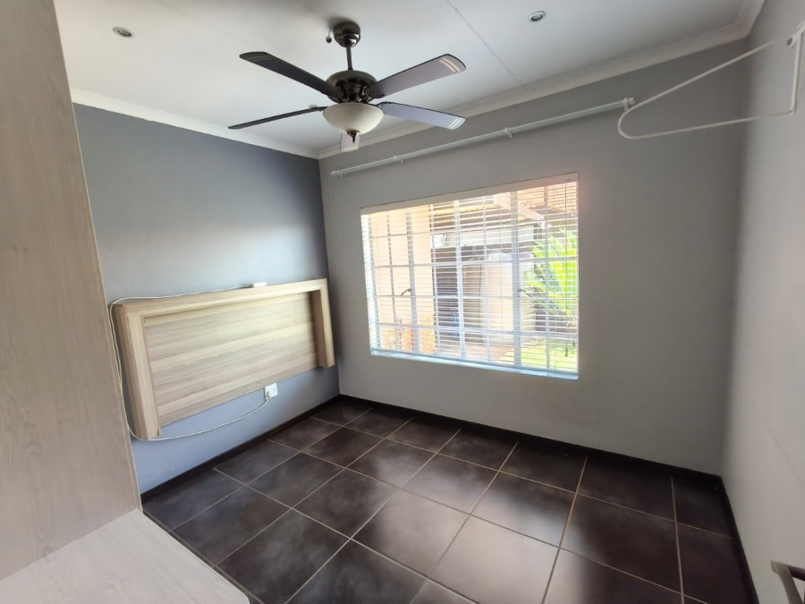 3 Bedroom Property for Sale in Waterkloof East North West